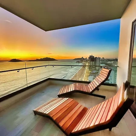 The Altomare - Seaview.-2